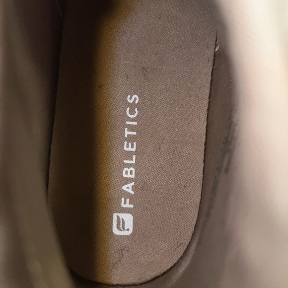 Sierra High Top - Fabletics - Picture 2 of 3